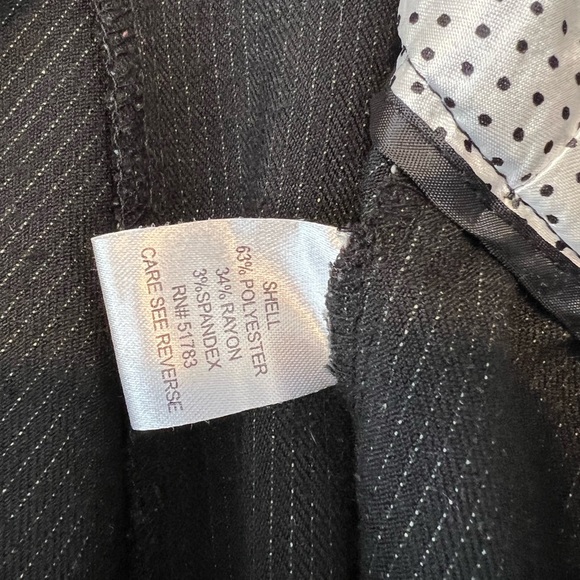 Maurices Ladies 7/8 Black Skirt w/Microdot Pinstriping - Picture 6 of 8